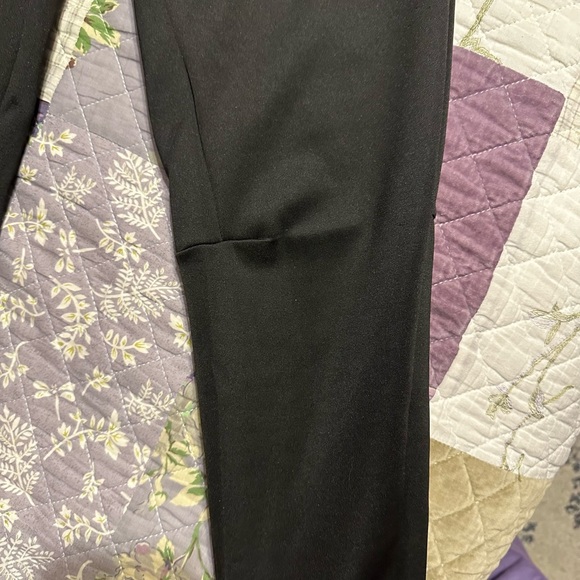 Women’s Pants Class of 2023 Size Small - Picture 4 of 9